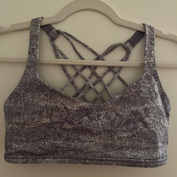 Lululemon Free to Be Bra - Picture 2 of 3